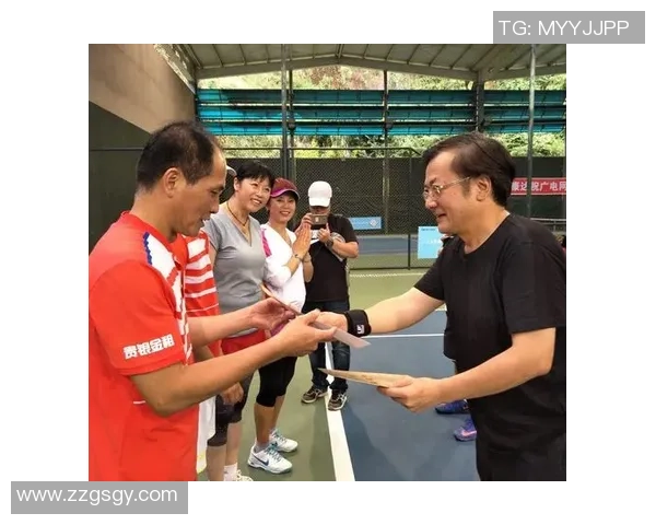 重庆网球队与西安网球队赛后状态分析与复盘总结