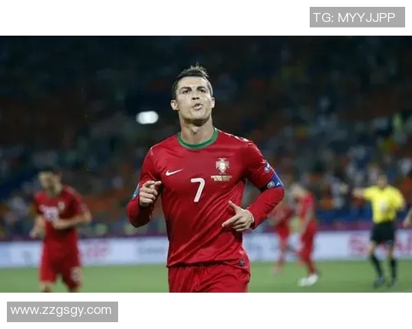 足球明星墙壁挂饰推荐及选购指南让你的家充满足球氛围