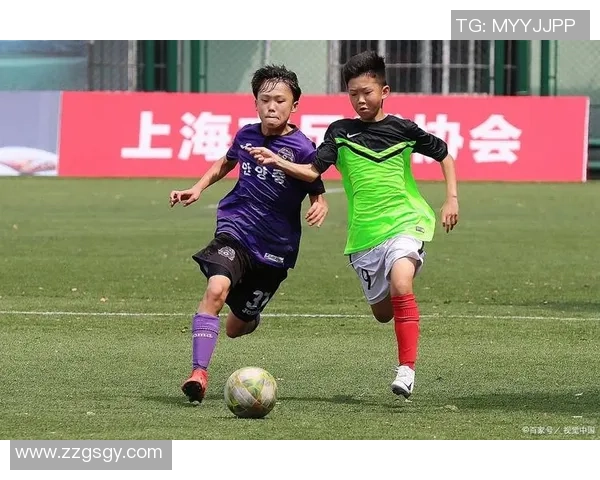 会说英文的足球明星们如何在国际舞台上展现魅力与才华